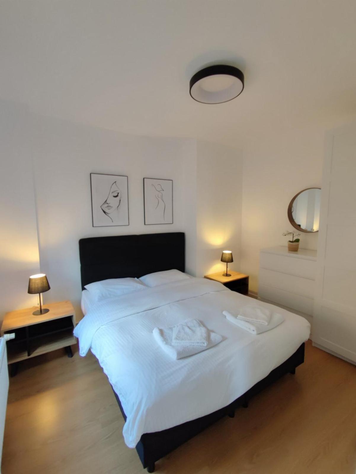 Quartier Louise Studios Brussels Exterior photo