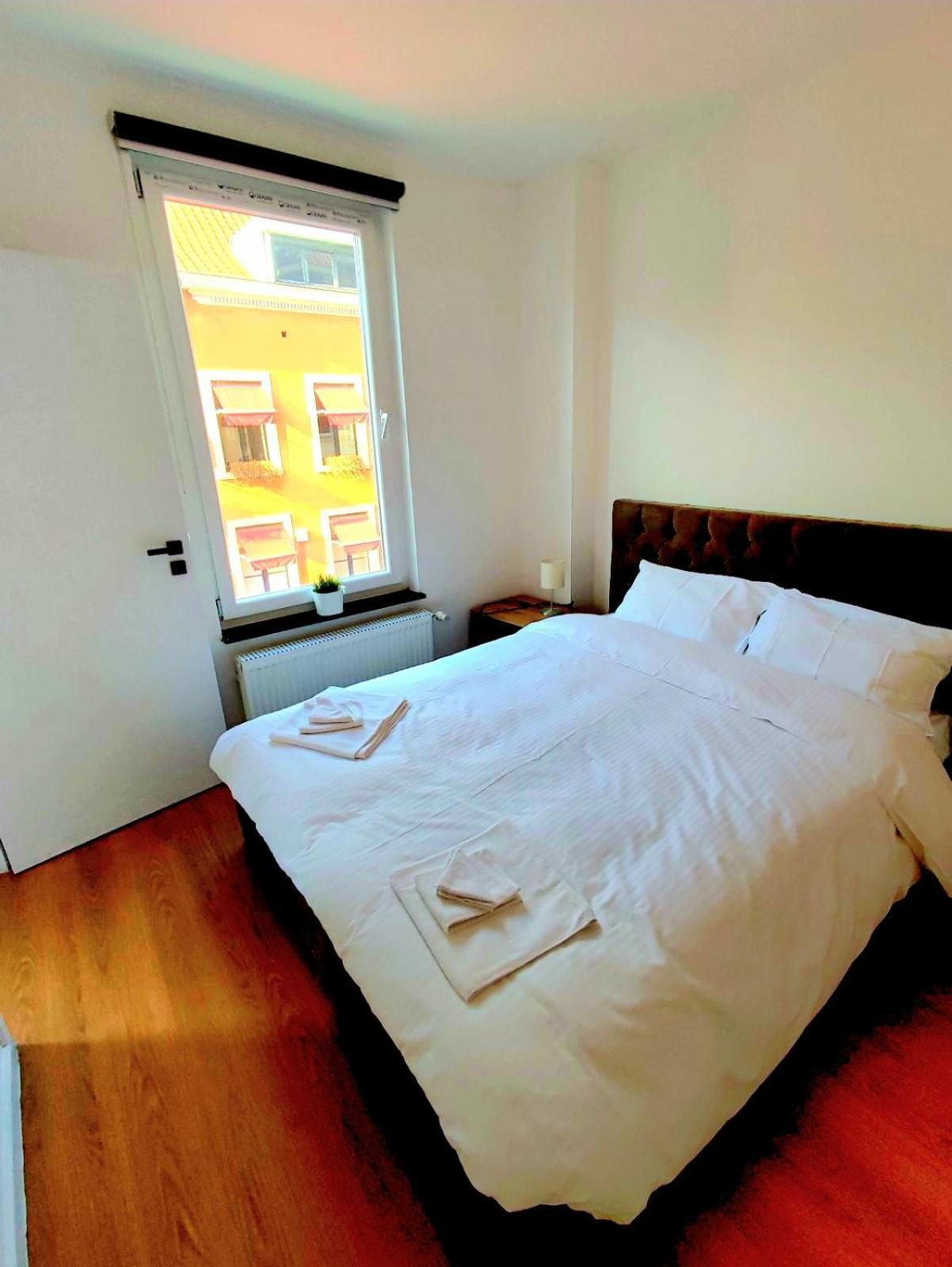 Quartier Louise Studios Brussels Exterior photo